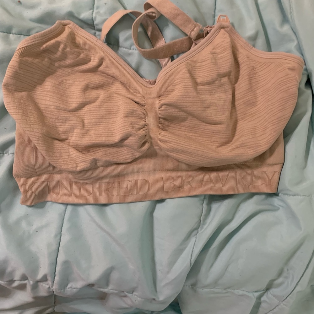 Large Busty Kindred Bravely Nursing and Pumping Bra